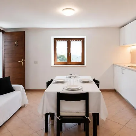 Casa Margherita - Larihome A30 Apartman Gravedona
