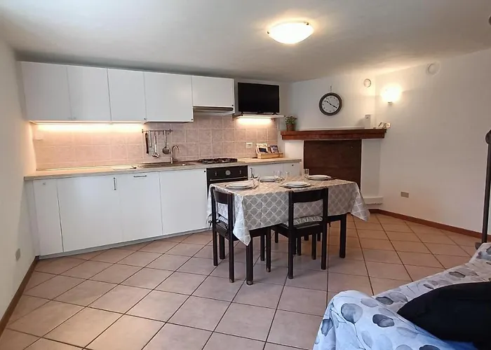 Casa Margherita - Larihome A30 Appartamento *